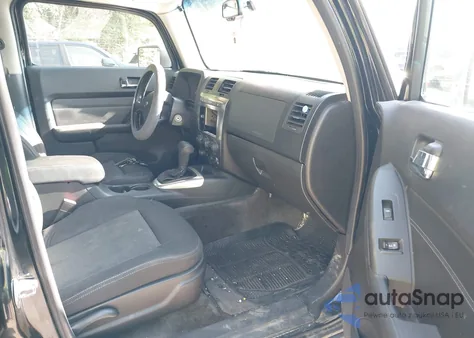 2009 Hummer H3 Suv z USA, uszkodzony, nr VIN 5GTEN13E798141983